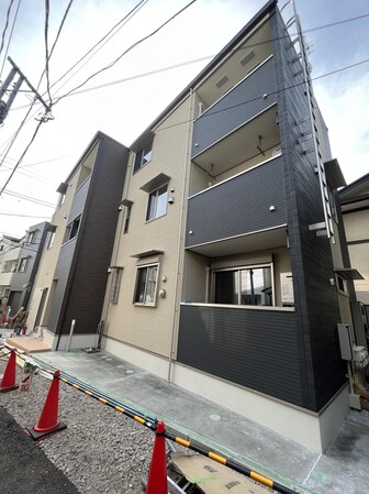 フィオーレの物件外観写真